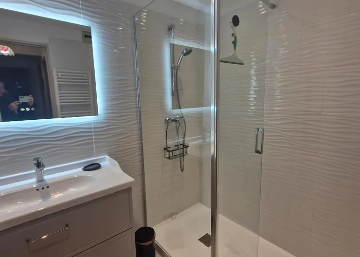 Appartement : Moderne Pour 4 Personnes - Fr-1-780-86