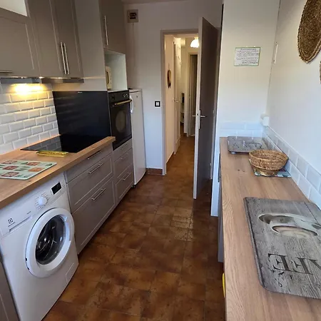 Appartamento 2 Pièces Avec Terrasse à - Fr-1-780-86 Sainte-Maxime