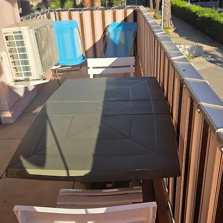 Appartamento 2 Pièces Avec Terrasse à - Fr-1-780-86 Sainte-Maxime
