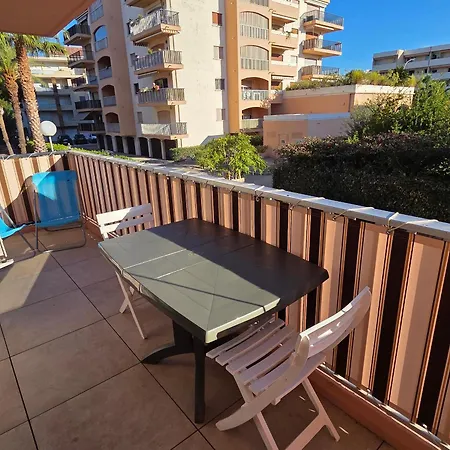 2 Pièces Avec Terrasse à - Fr-1-780-86