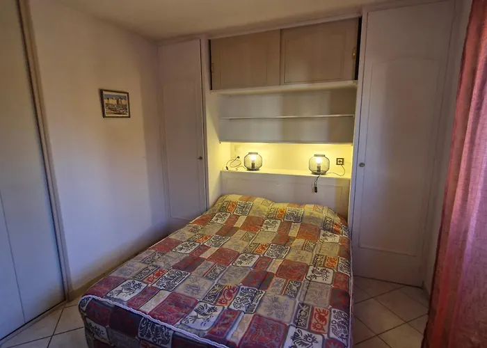 2 Pieces Avec Terrasse A - Fr-1-780-86 * Сент-Максим