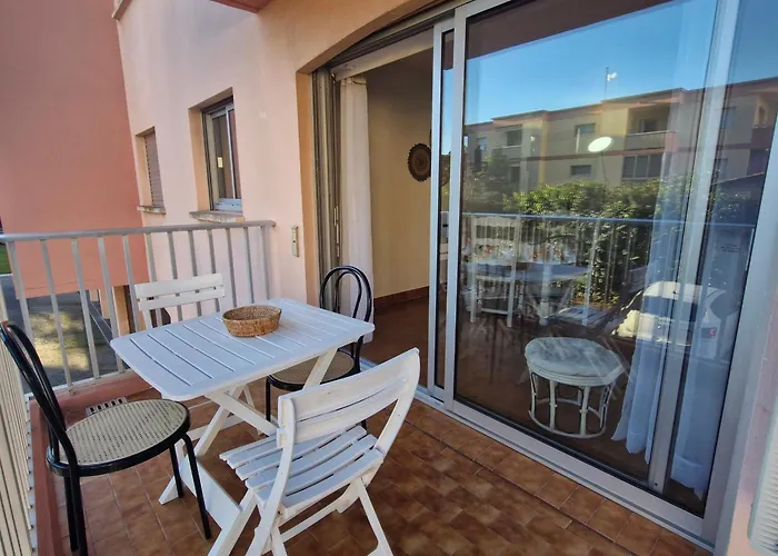 2 Pieces Avec Terrasse A - Fr-1-780-86 * Сент-Максим